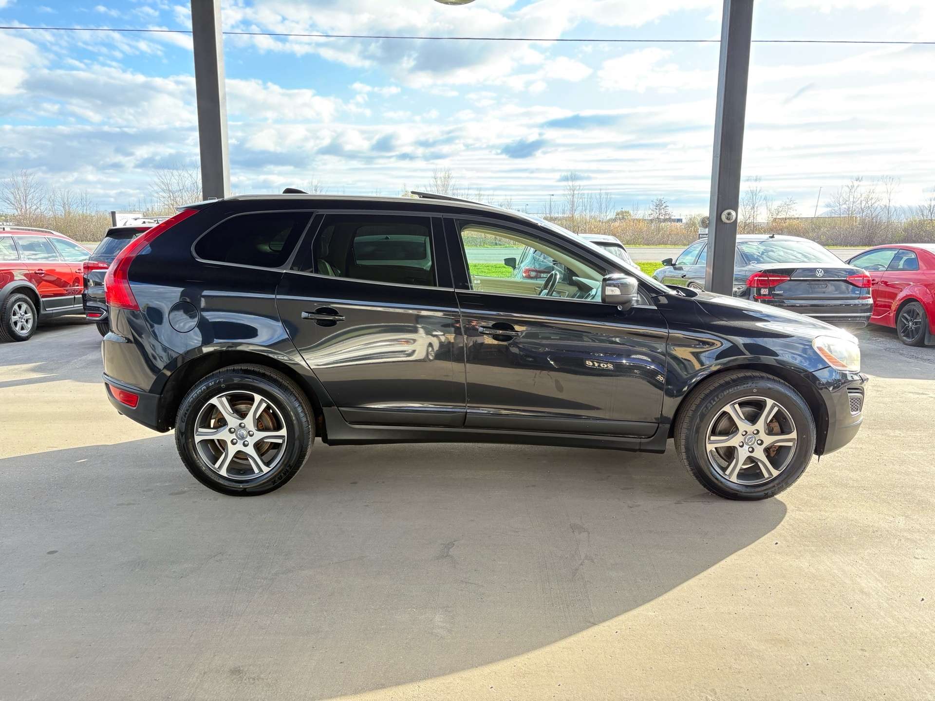 2011 Volvo XC60 AWD 3.0L T6 Level III I COMPLETE SERVICE HISTORY alt 3