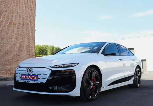 Audi S6 e-tron