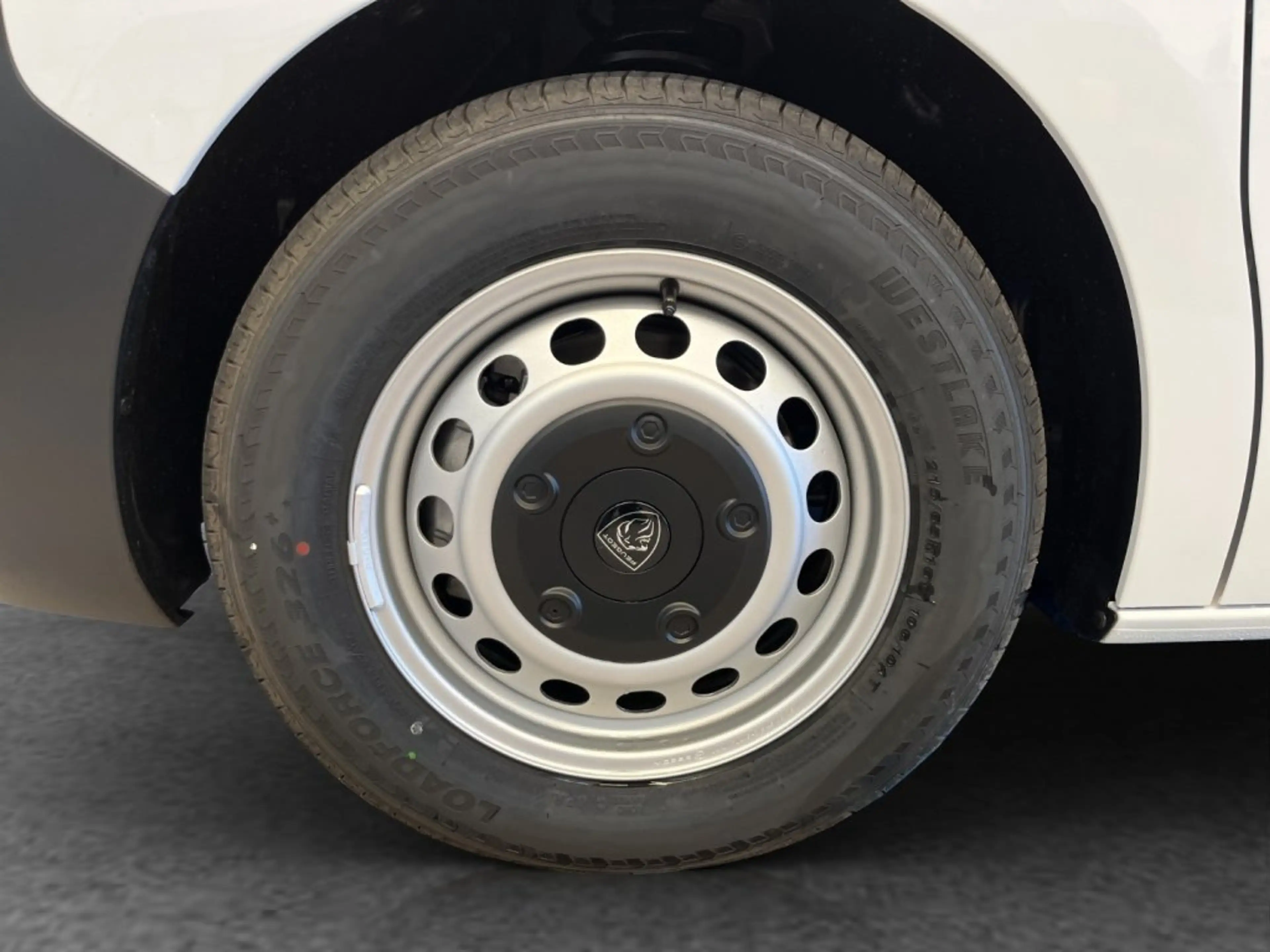 Peugeot Expert Kastenwagen XL BHDI 150 S&S — photo 15