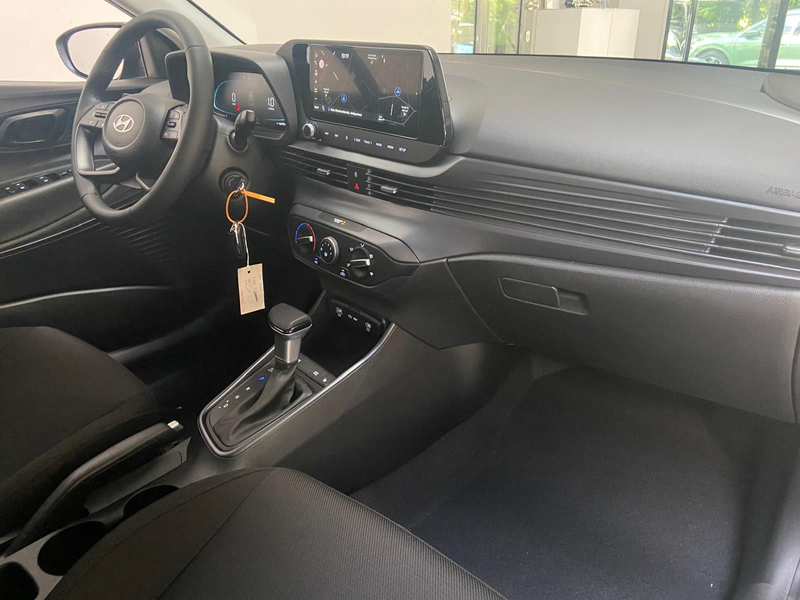 Hyundai i20 Trend Digicock WinterPak Kamera Automatik — photo 11
