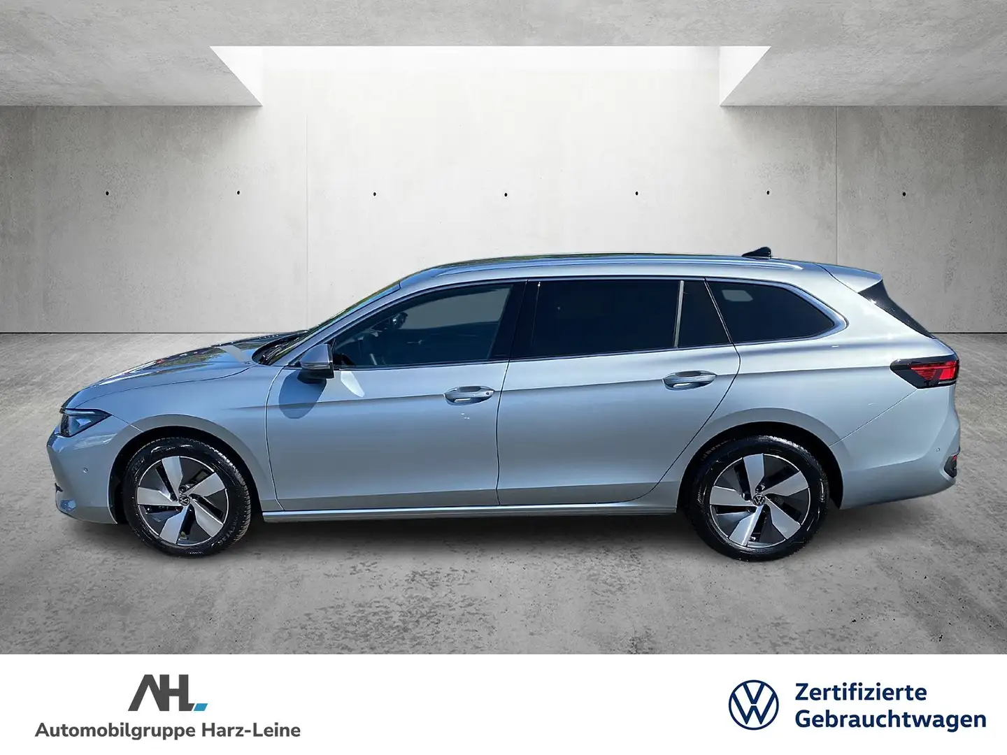 Volkswagen Passat Variant 2.0 TDI Business DSG LED HuD Massage 360° Navi ACC Silber - 2