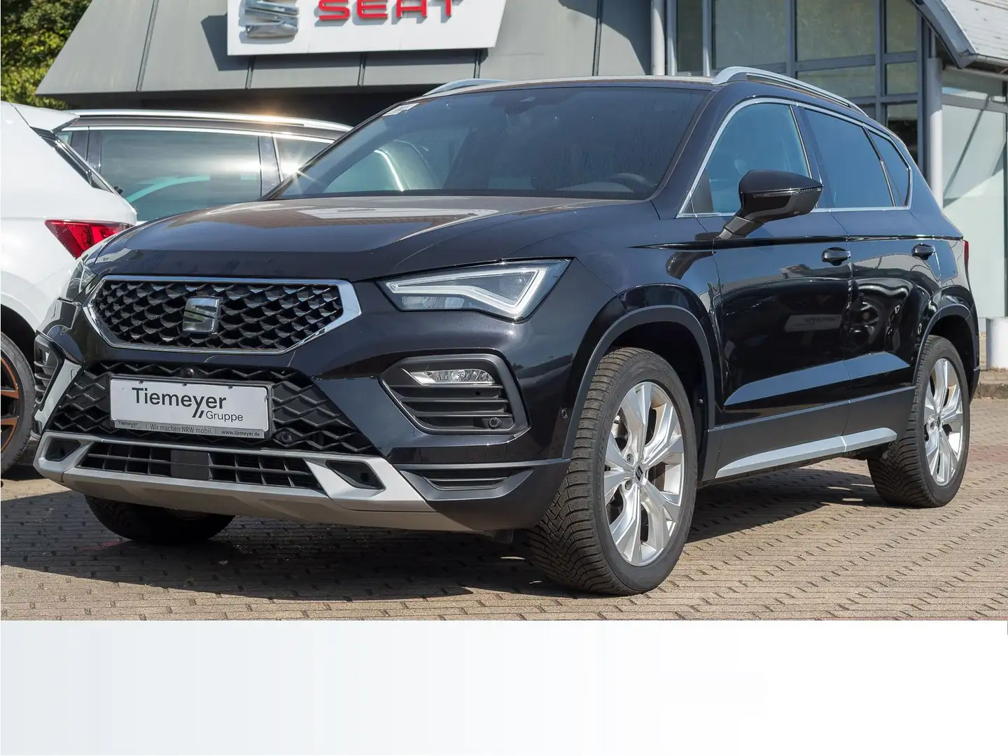 SEAT Ateca 2.0 TSI DSG 4D X-PERIENCE AHK PANO BEATS Negro - 2
