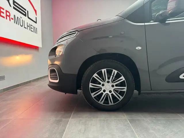 Citroen Berlingo view 8