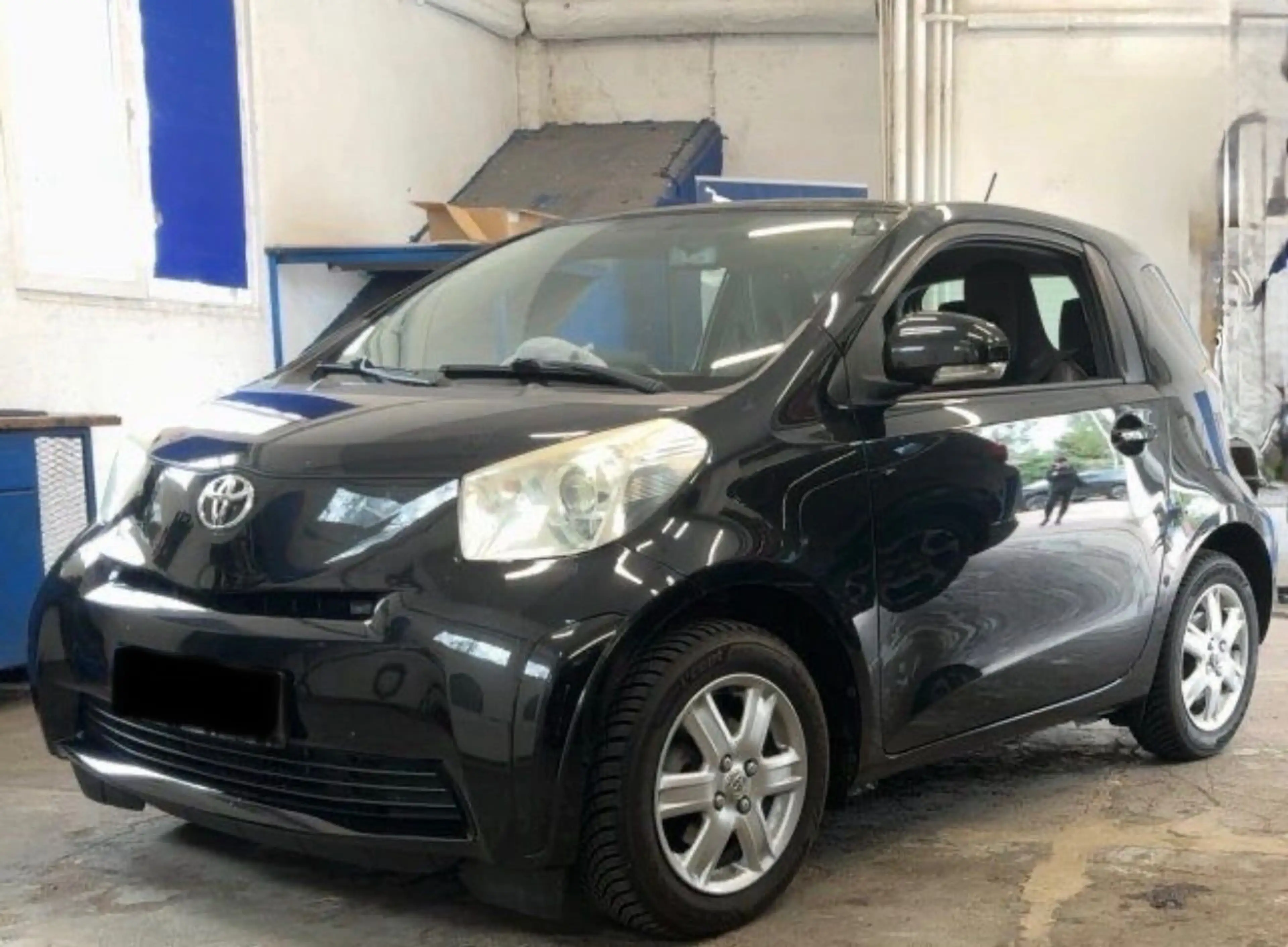 Toyota iQ iQ Basis | TEILLEDER SHZ KLIMA 1HAND