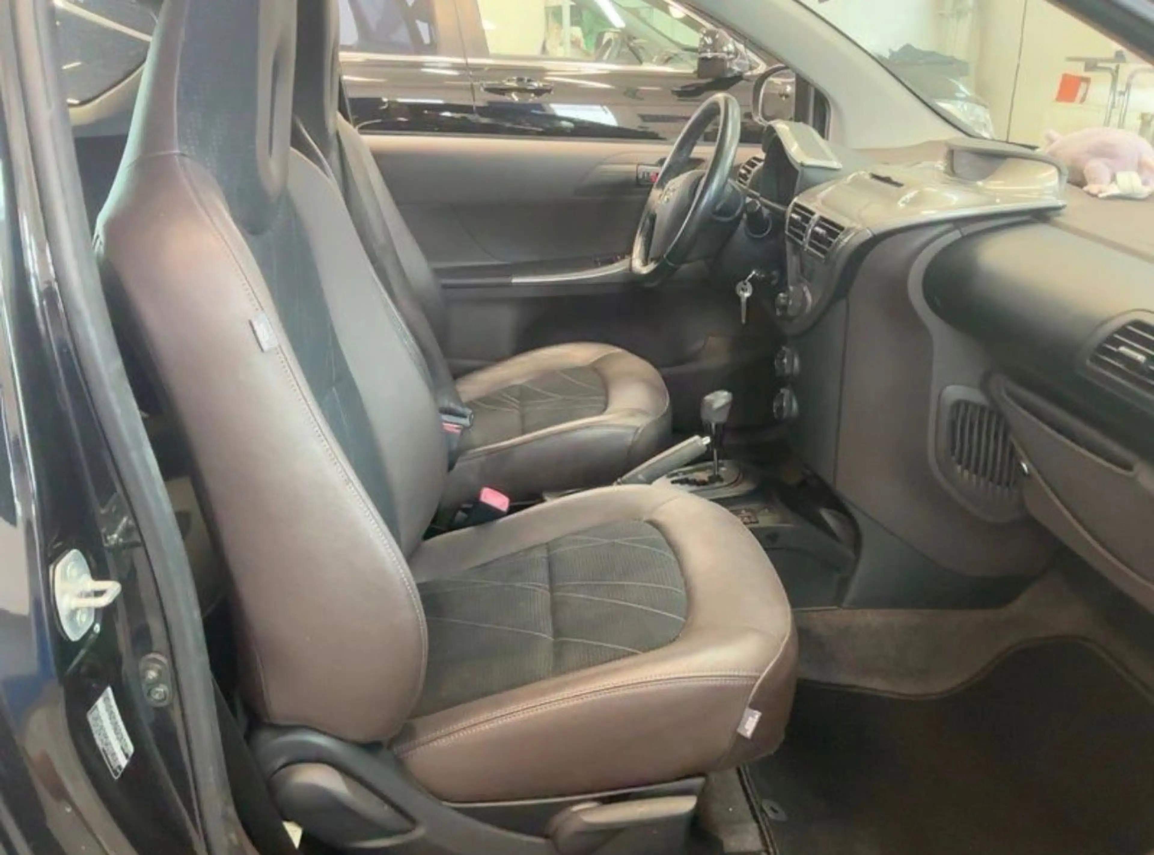 Toyota iQ iQ Basis | TEILLEDER SHZ KLIMA 1HAND — photo 4