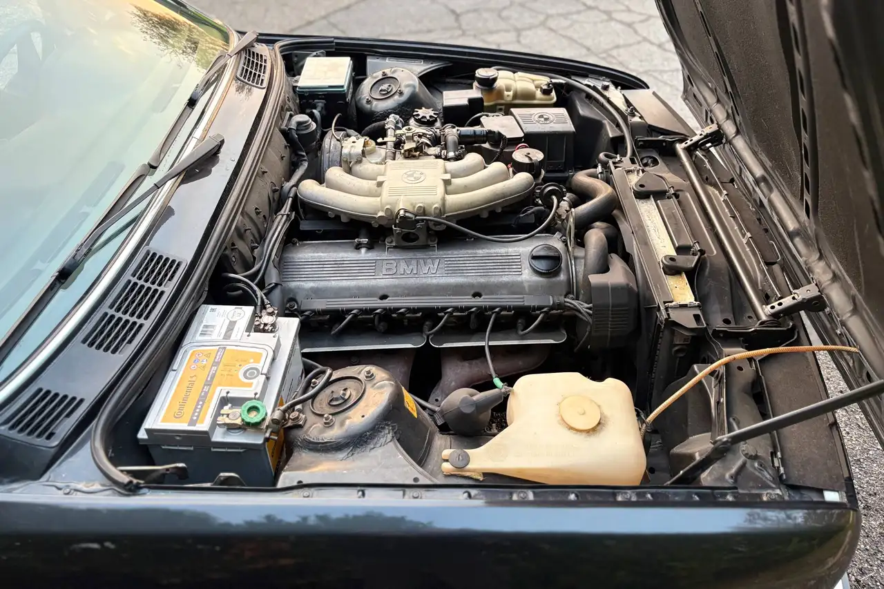 BMW 320i Cabriolet, foto 11