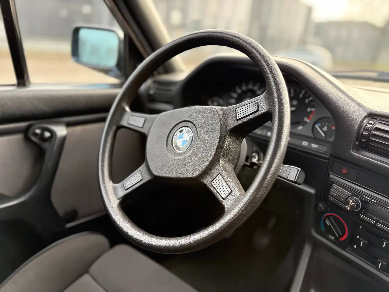 BMW 320i Cabriolet, foto 8