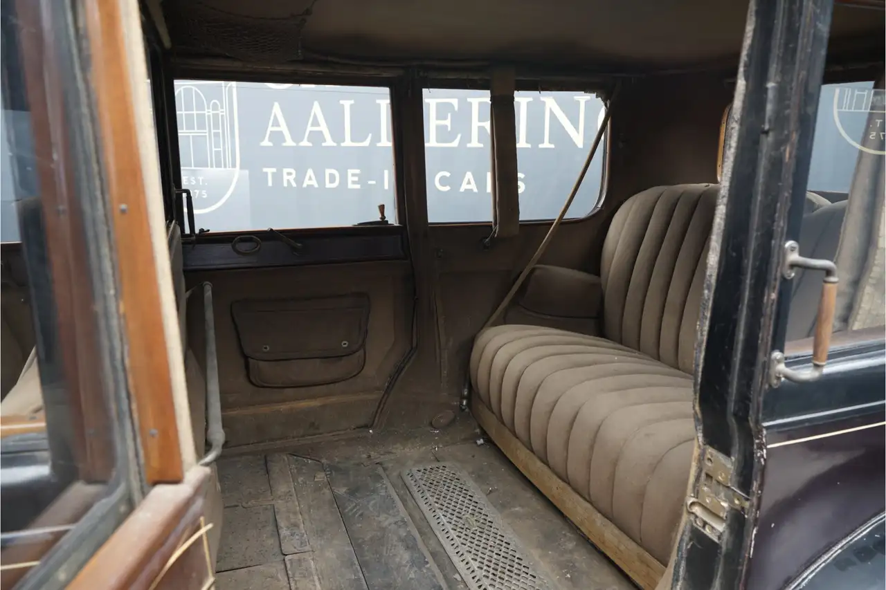 Renault Model PI18/24HP Limousine by Felber et Fils - Pari, foto 4