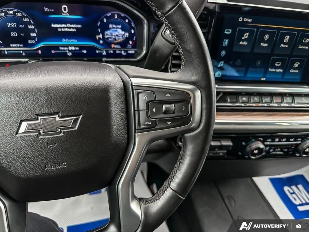 Chevrolet Silverado 1500 снимка Chevrolet Silverado 1500