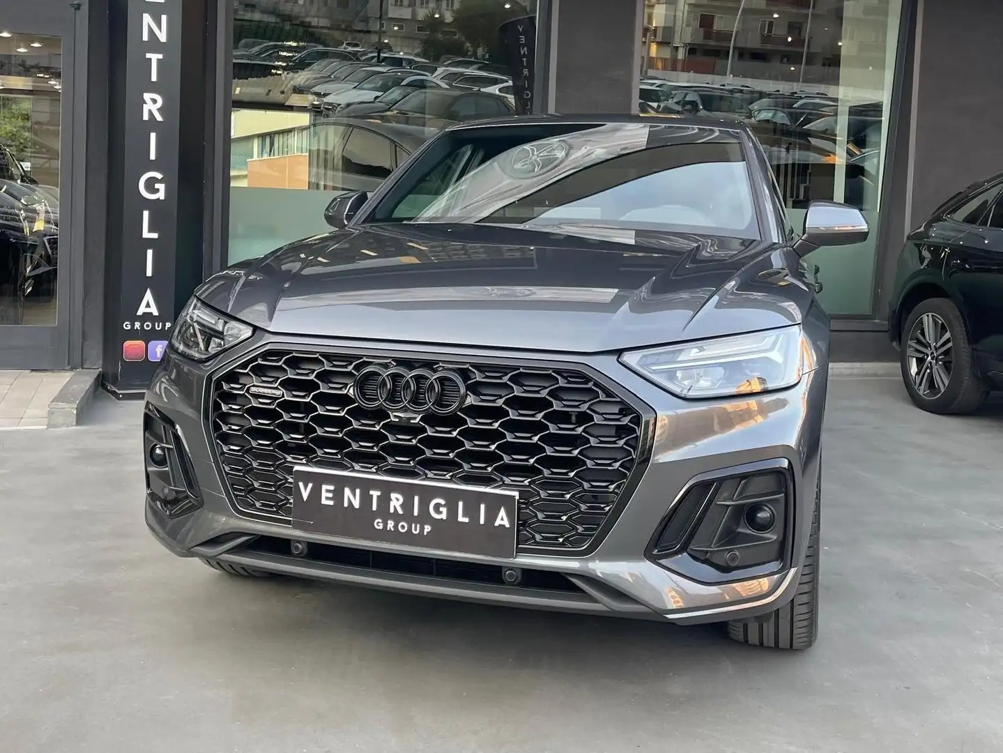 Audi Q5 Q5 SpB 40 2.0 tdi mhev 12V S line quattro s-tronic - 1