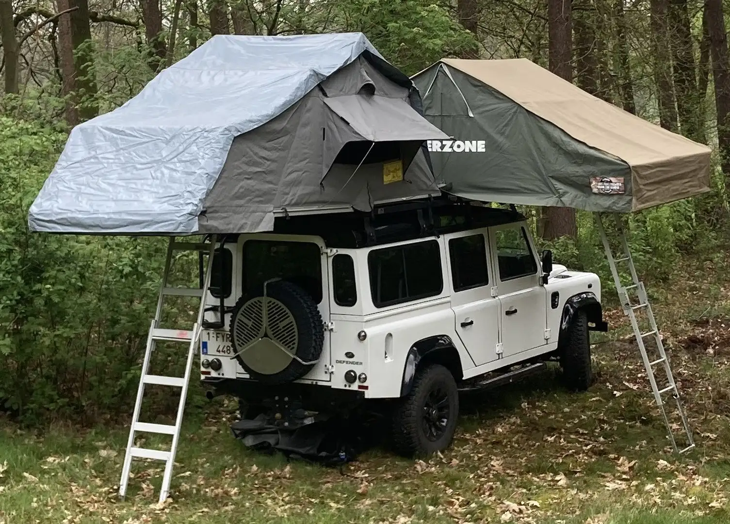 Land Rover Defender Defender 110 DPF Station Wagon SE Blanc - 2