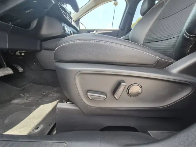 Ford Kuga view 14