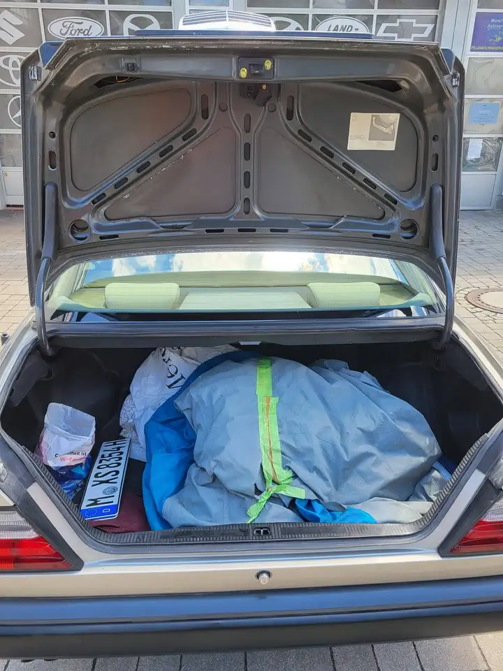 Mercedes-Benz E 300 300 E - W 124, foto 12