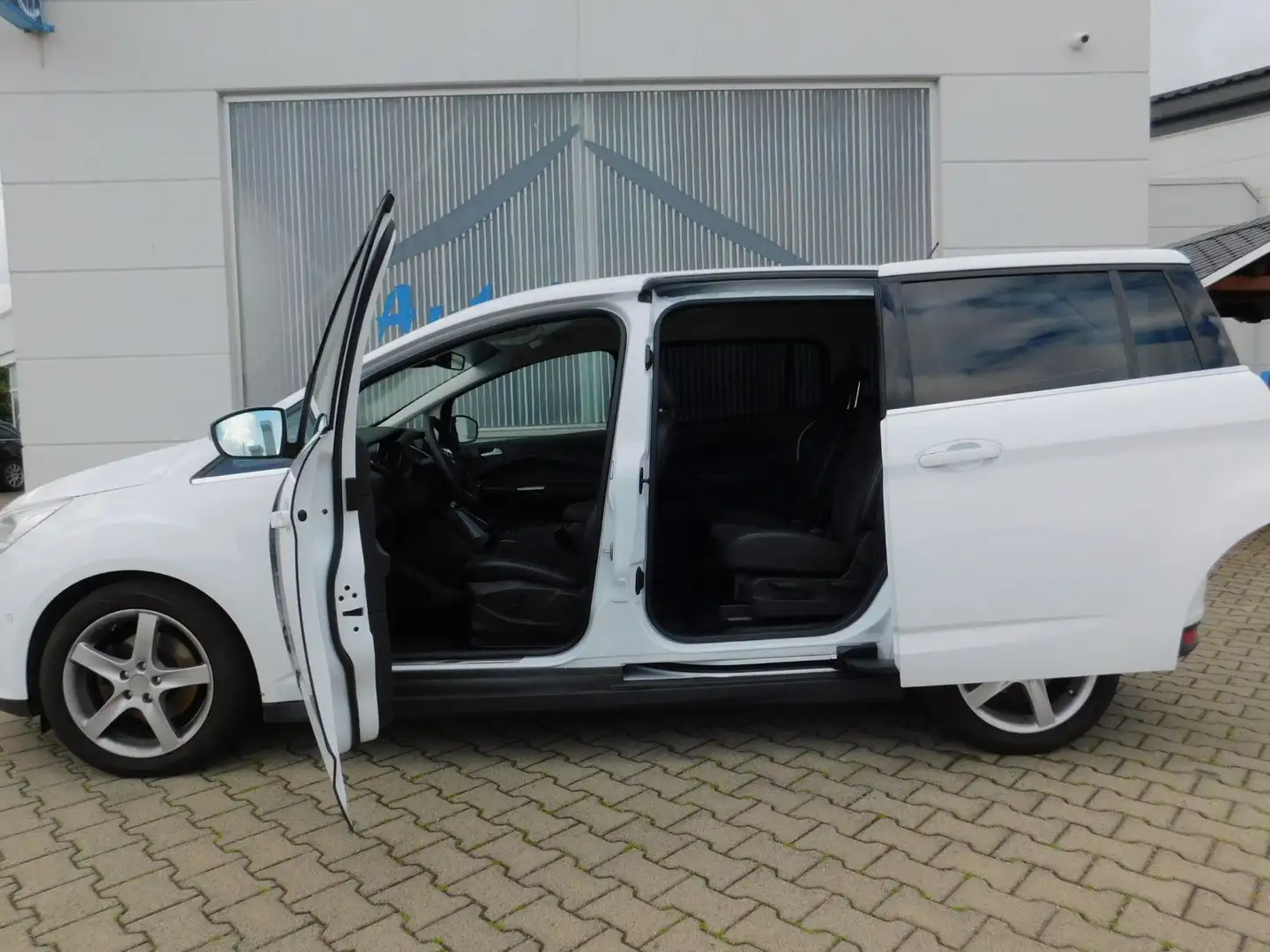 Ford Grand C-Max 2.0 TDCi Titanium Navi/Teilleder/PDC Alb - 2