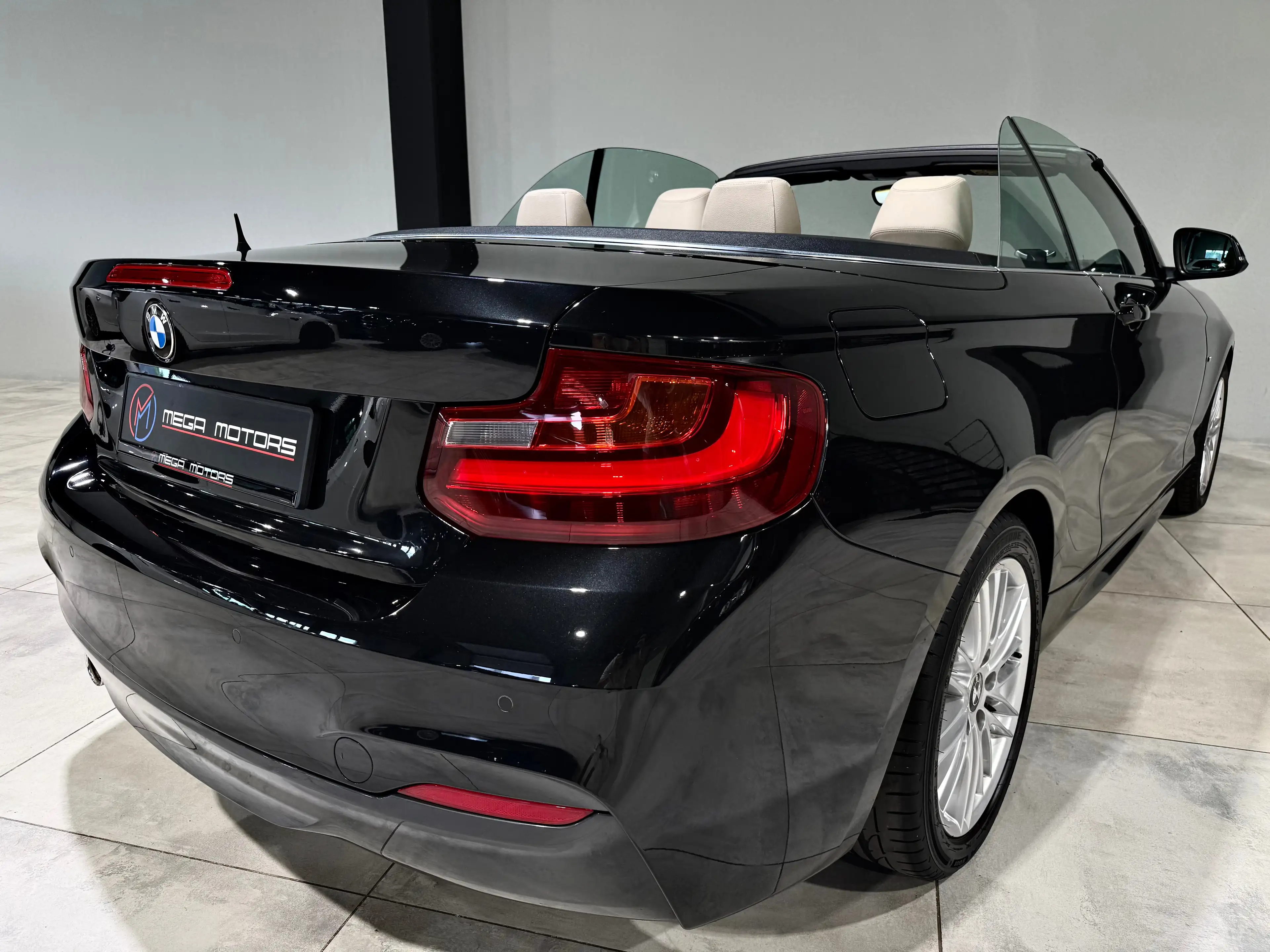 BMW 220 218d 150CV CABRIO PACK M" NAVI CUiR LED Bi-XENON JA17"++ — photo 4