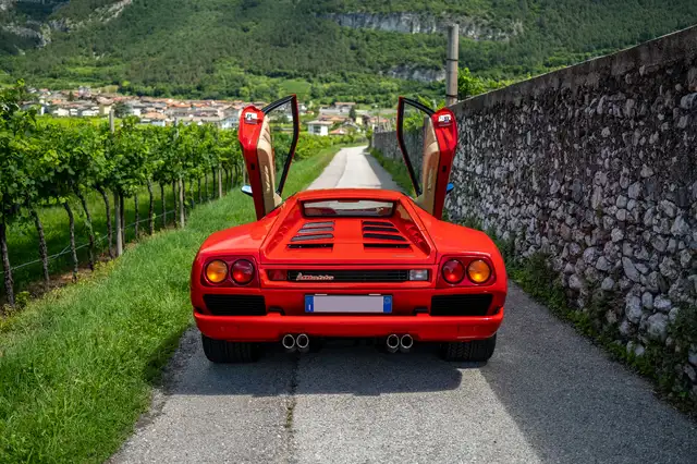 Lamborghini Diablo PRIMISSIMA SERIE ( condizioni top)