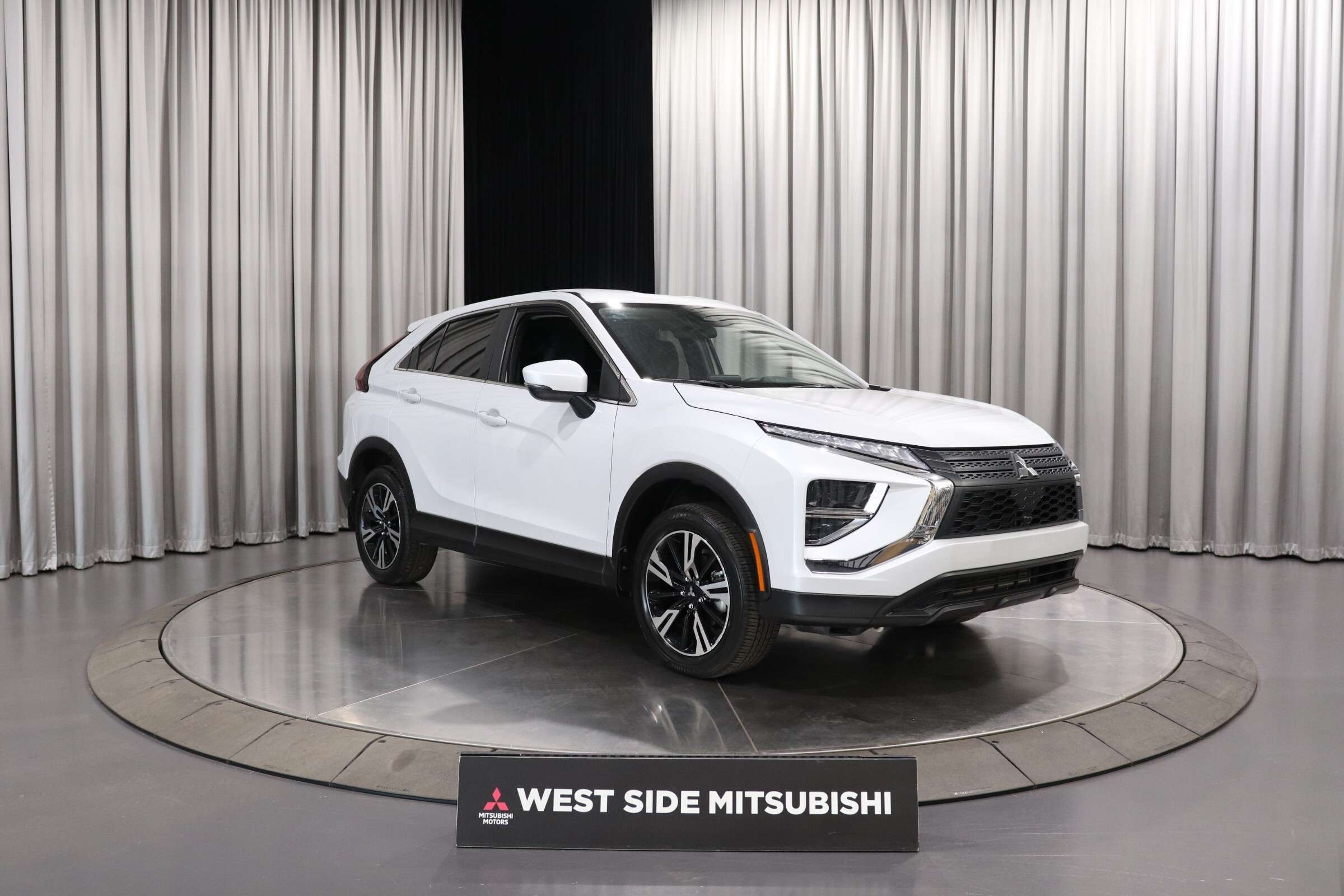 2026 Mitsubishi Eclipse Cross ES