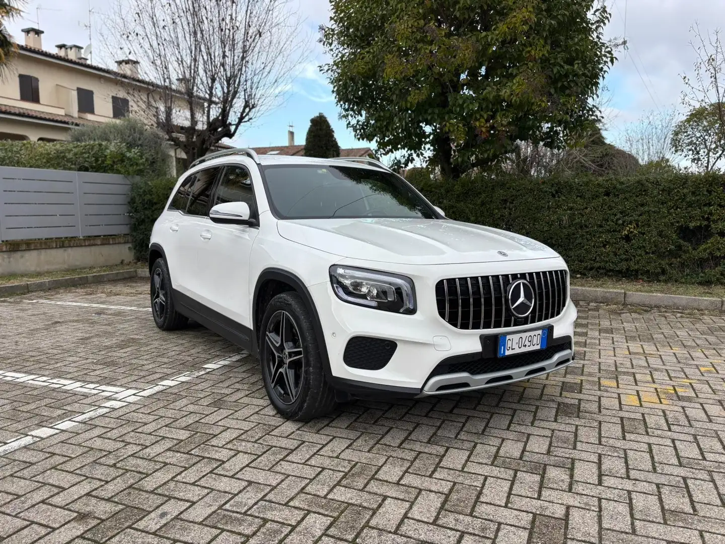 Mercedes-Benz GLB 200 GLB - X247 d Business auto Fehér - 1