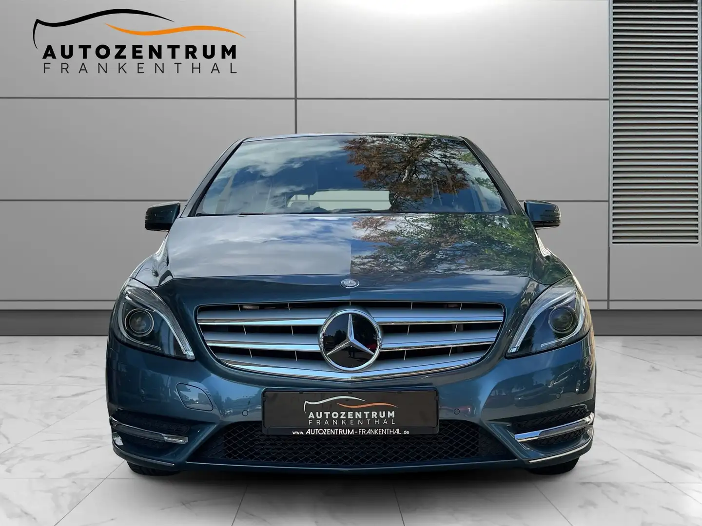 Mercedes-Benz B 180 1.Hand Memory Bi-Xenon Blau - 2