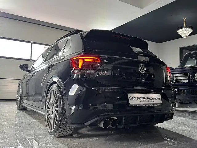 Volkswagen Polo view 9