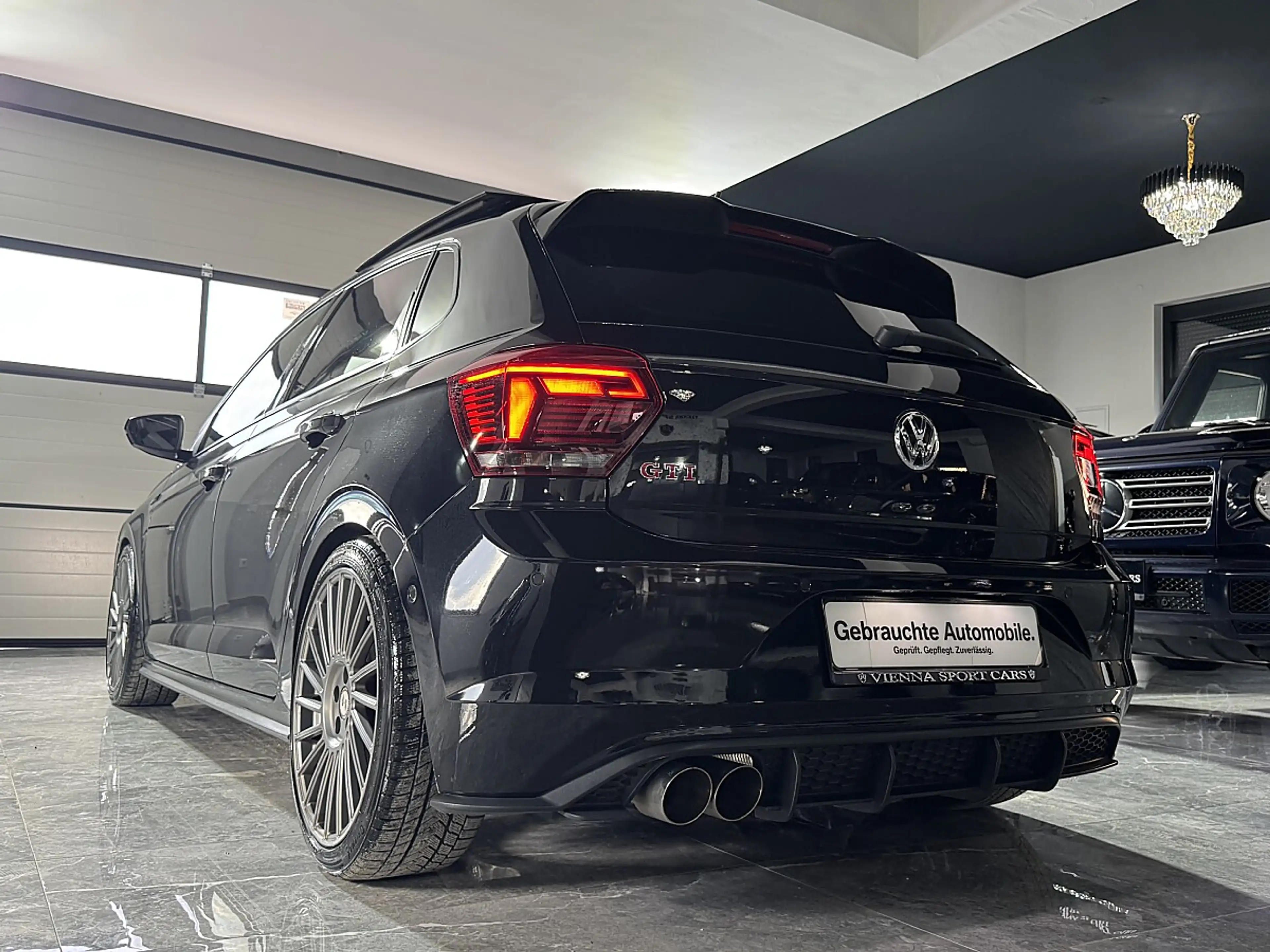 Volkswagen Polo GTI 2,0 TSI DSG*Blickfang*Mega-Ausstattung* — photo 9