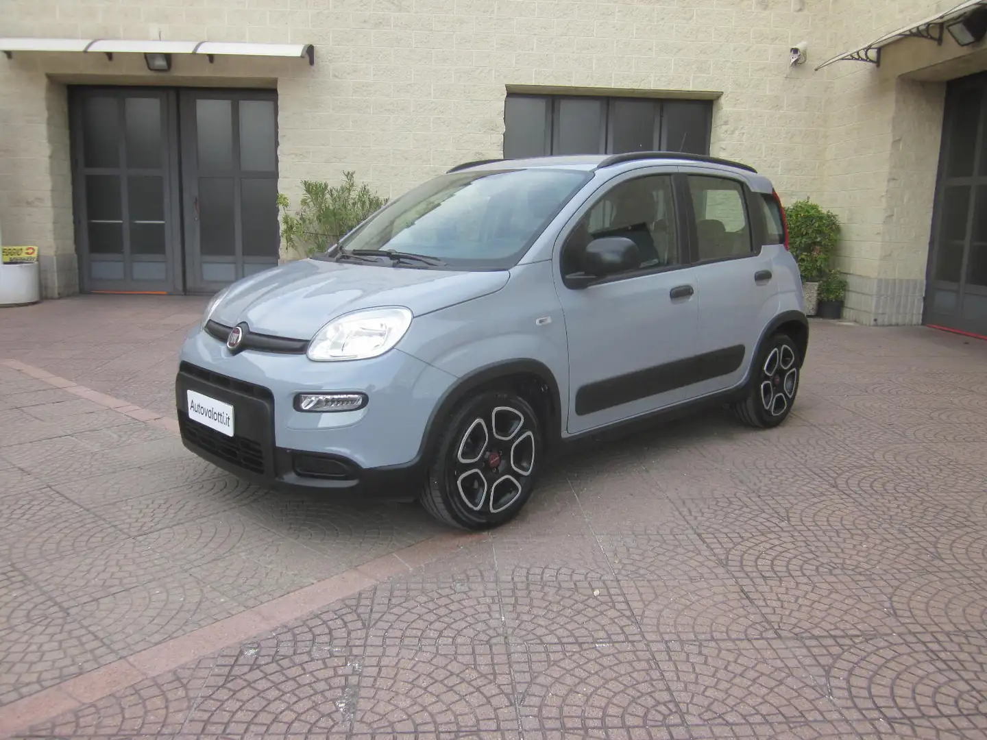Fiat Panda 1.0 FireFly S&S Hybrid City Life Grigio - 1