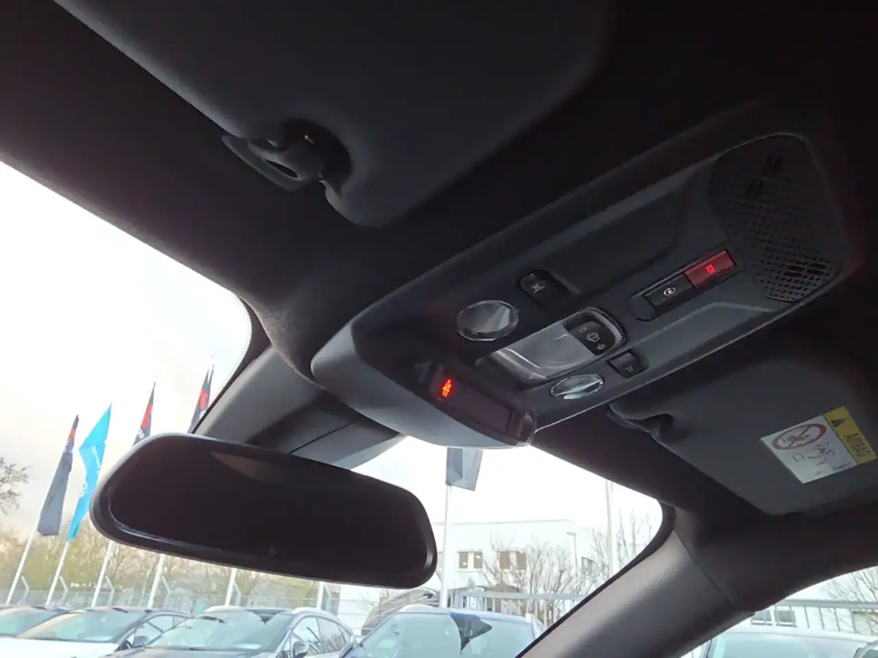 Opel Mokka Ultimate 1.2 Turbo Kamera LED Massage Navi 24