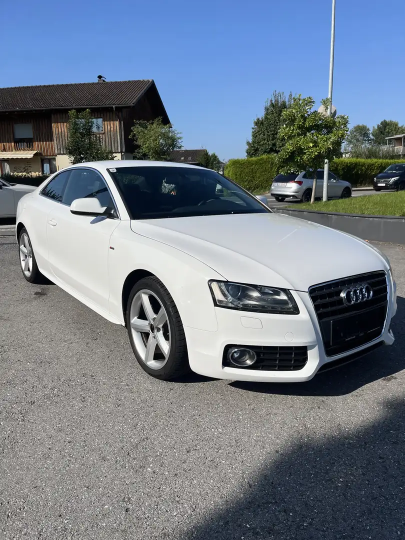 Audi A5 2.0 TFSI 3 x S-Line Weiß - 1