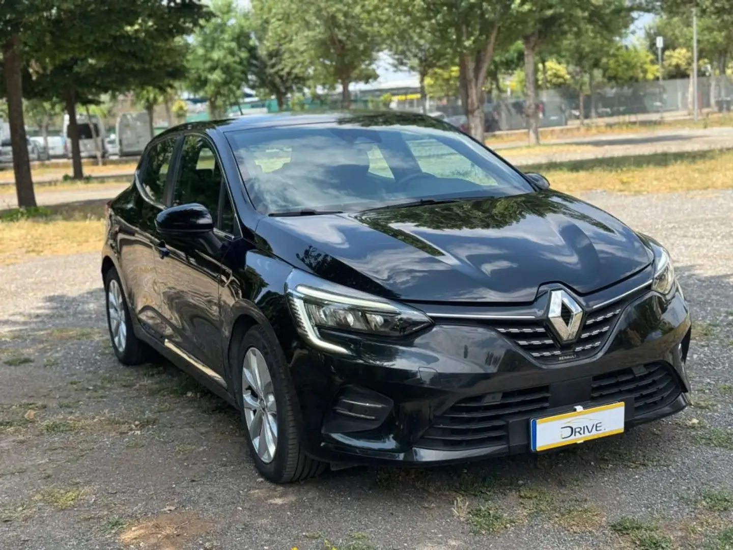 Renault Clio Full Hybrid E-Tech 140 CV 5 porte Intens Nero - 2