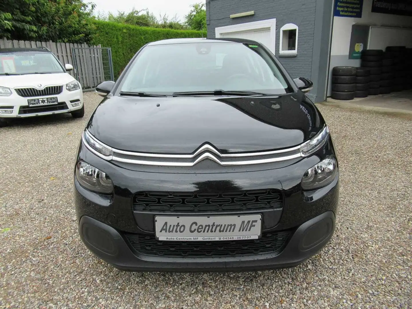Citroen C3 Pure Tech LIVE Schwarz - 2