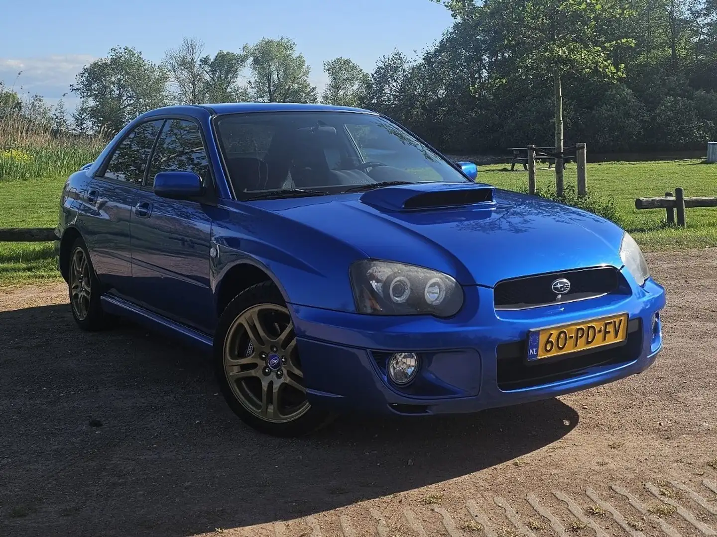 Subaru Impreza 2.0 WRX AWD Azul - 1