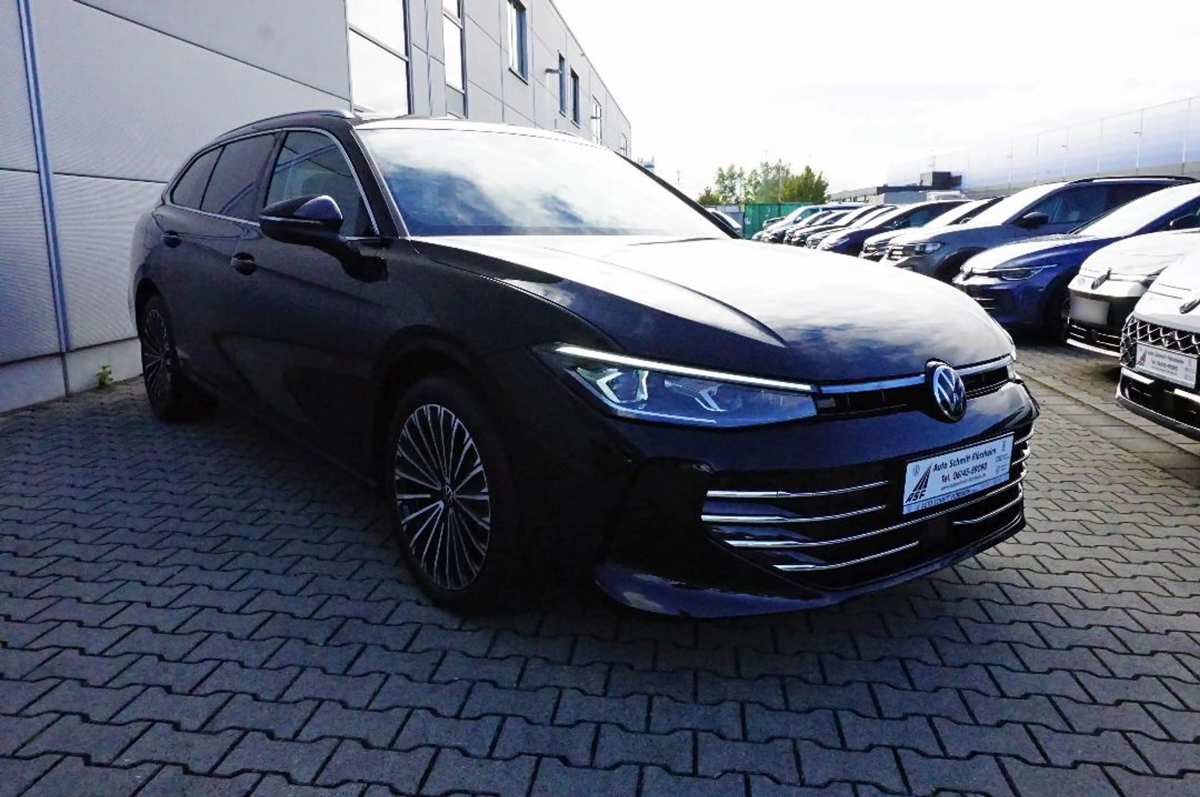 Volkswagen Passat Elegance Passat Elegance 2,0 l TDI SCR 110 kW (150 PS) 7-Gang-Doppelkupplungsgetriebe DSG — photo 12
