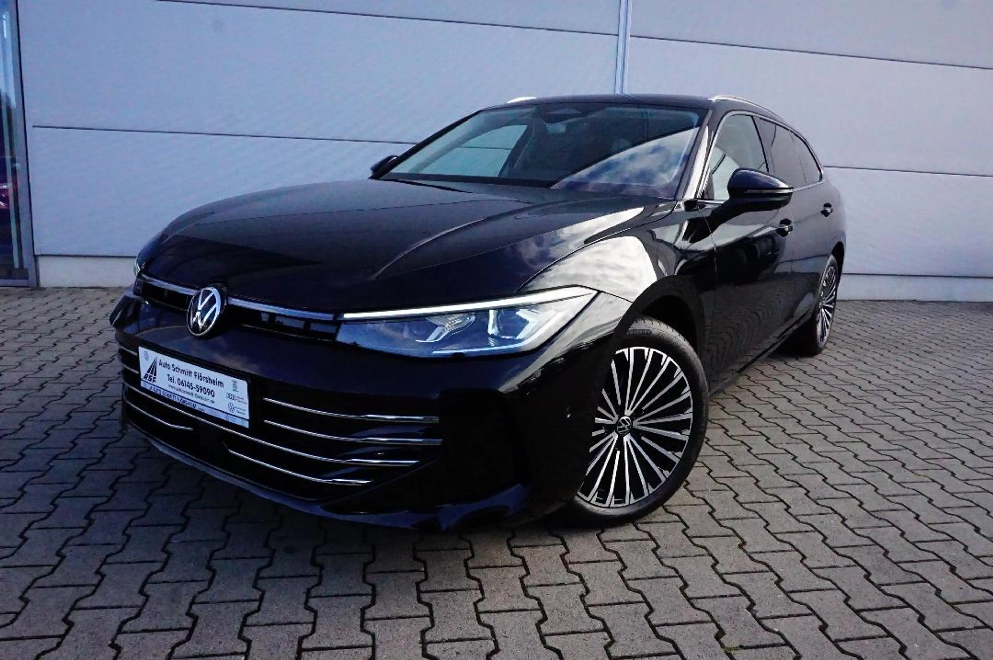Volkswagen Passat Elegance Passat Elegance 2,0 l TDI SCR 110 kW (150 PS) 7-Gang-Doppelkupplungsgetriebe DSG — photo 2