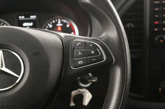 Mercedes-Benz Vito view 15