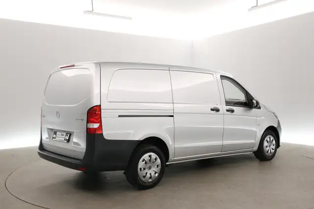 Mercedes-Benz Vito view 27