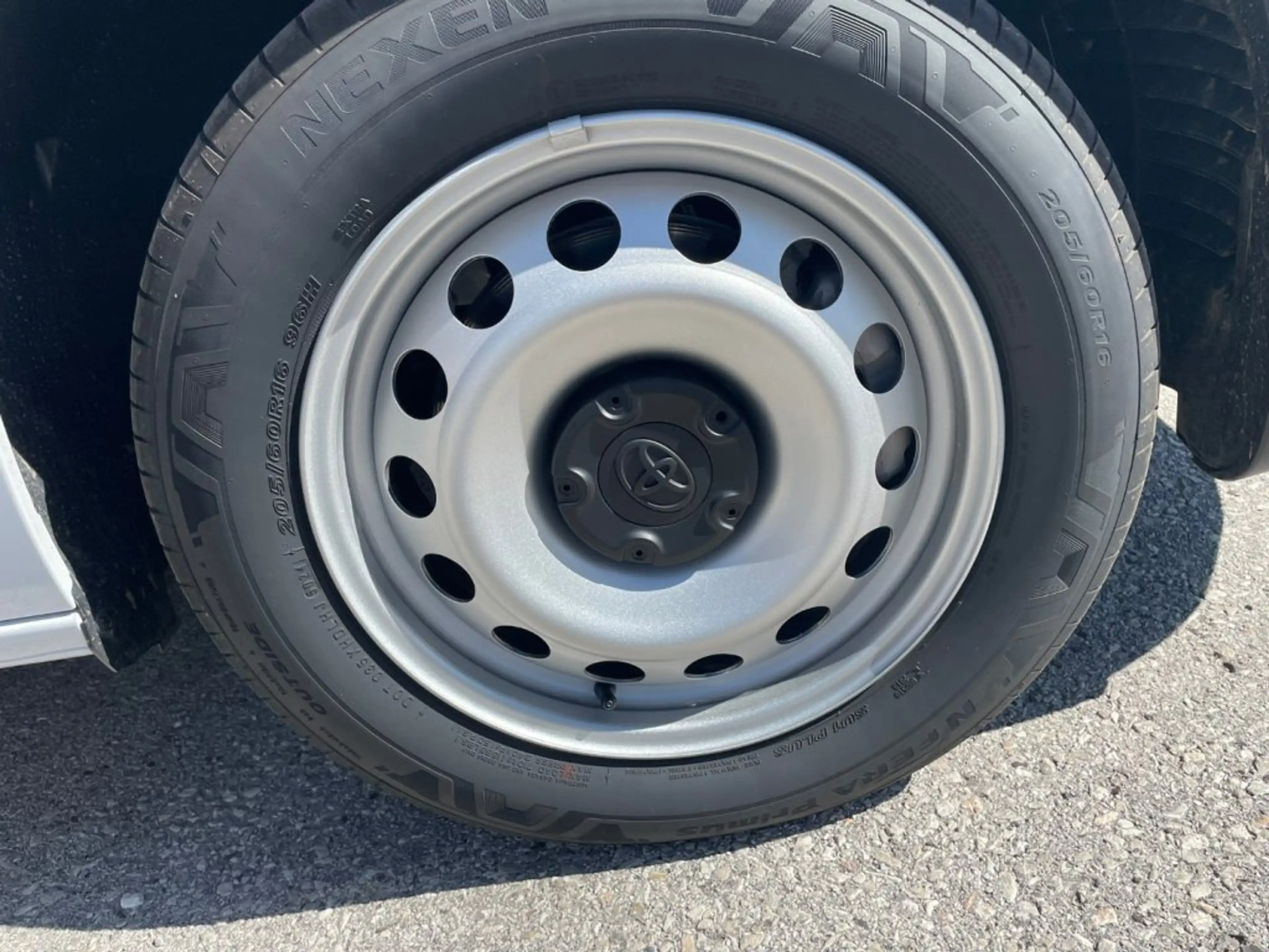 Toyota Proace City 1,5 l D, 102 PS, ProWork — photo 4