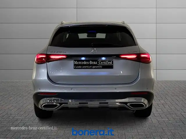 Mercedes-Benz GLC view 5