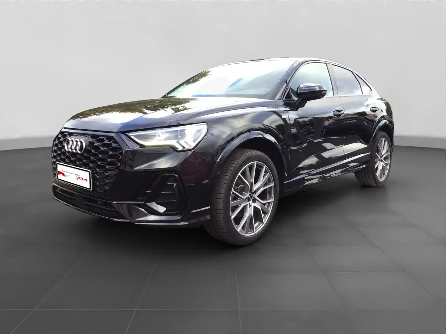Audi Q3 35 TFSI 2x S LINE PANO LED LM20 NAV Schwarz - 2
