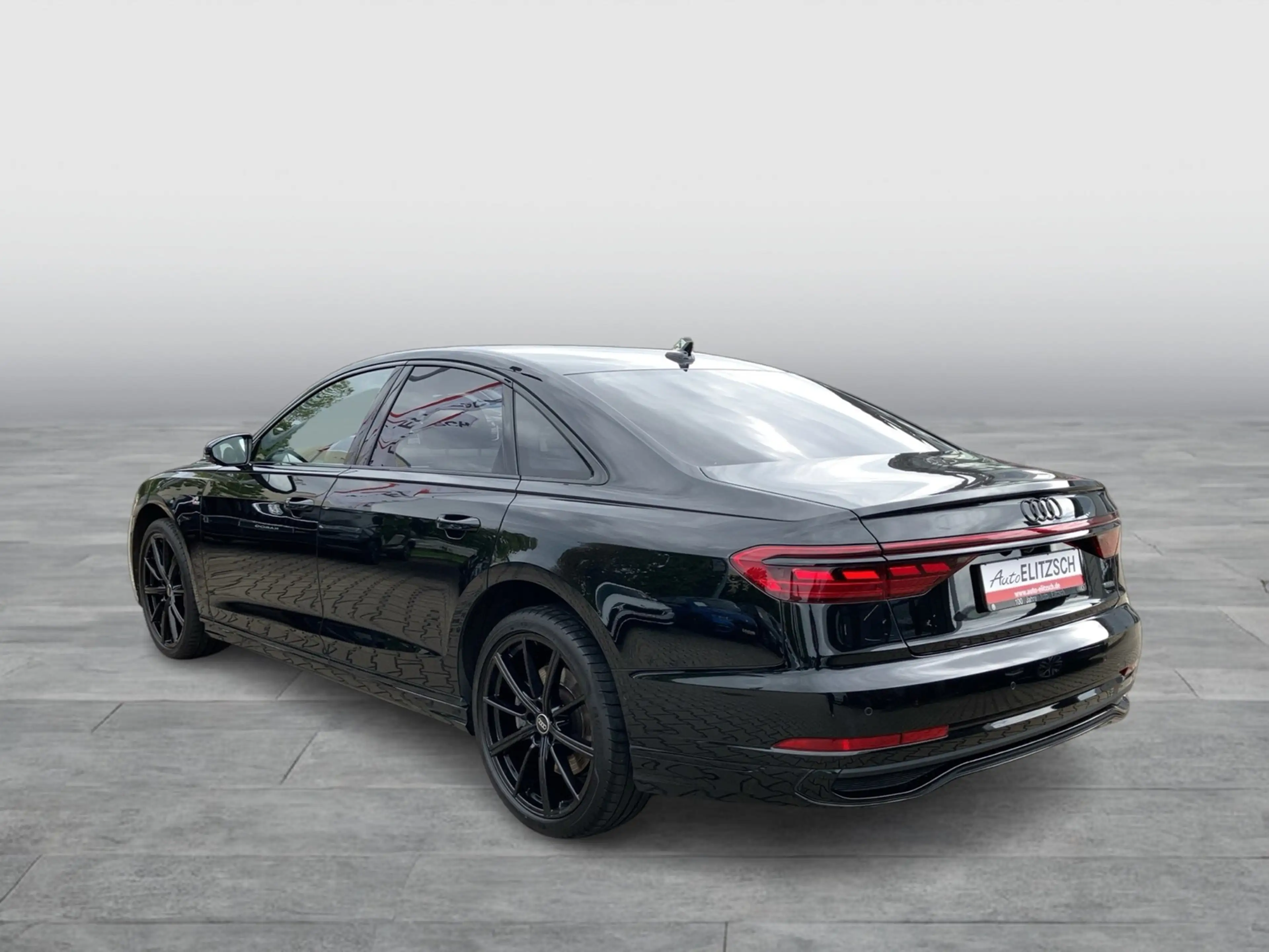 Audi A8 60 TFSI quattro S LINE HD MATRIX PANO LEDER — photo 3