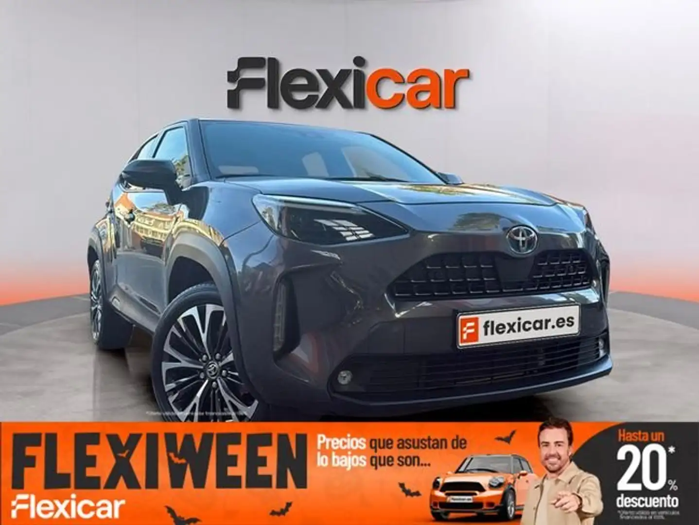 Toyota Yaris Cross 120H Style Gris - 1