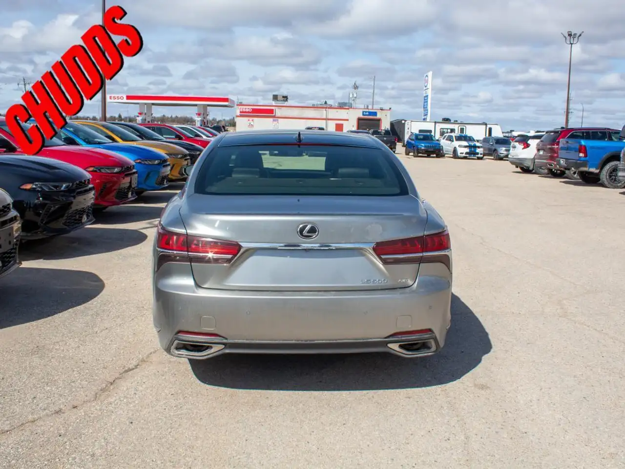 Lexus LS 500 снимка Lexus LS 500