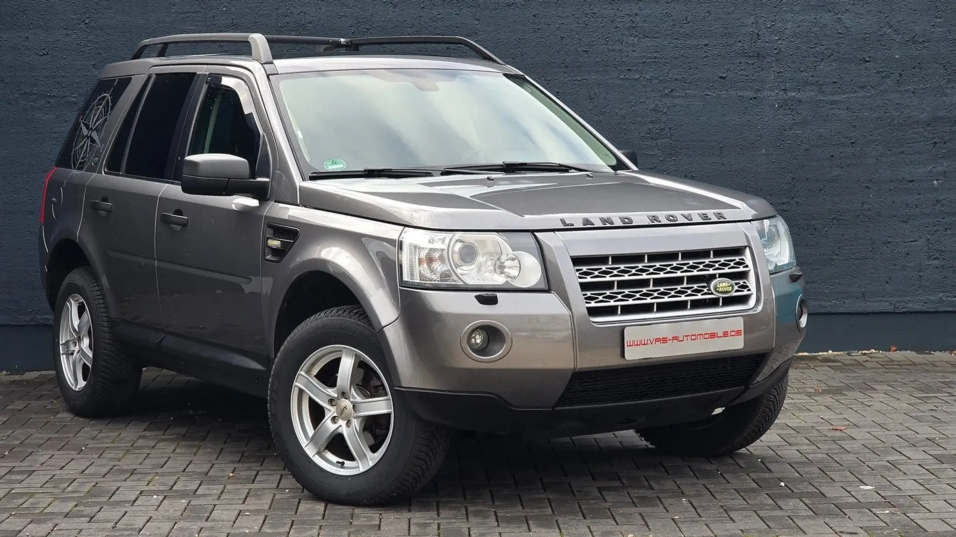Land Rover Freelander 2 S TD4 Grau - 2