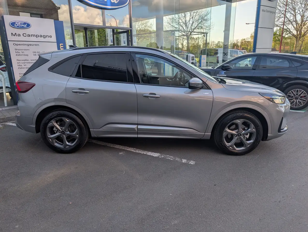 Ford Kuga ST-Line 1.5i EcoBoost 186pk A8 automaat 5