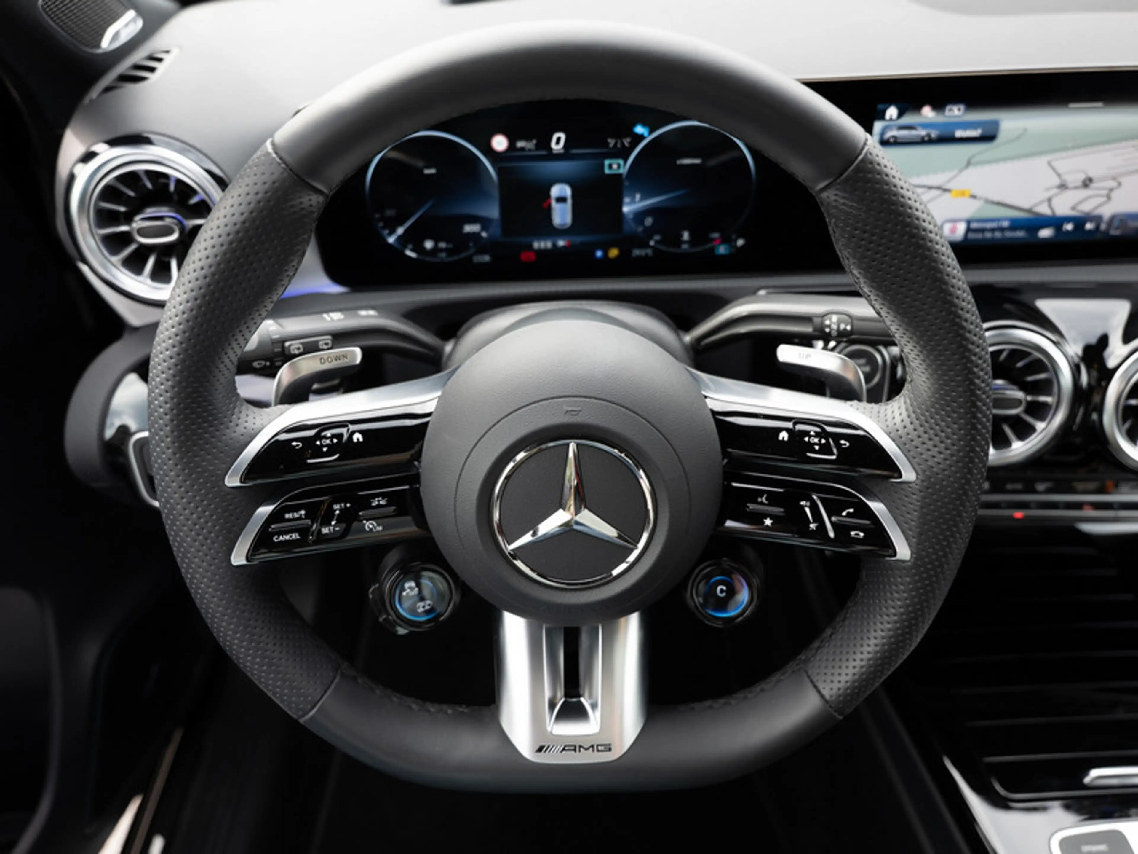 Mercedes-Benz A 45 AMG S 4M+ Prem.Plus/Aero/Pano/Night/360/HUD — photo 8
