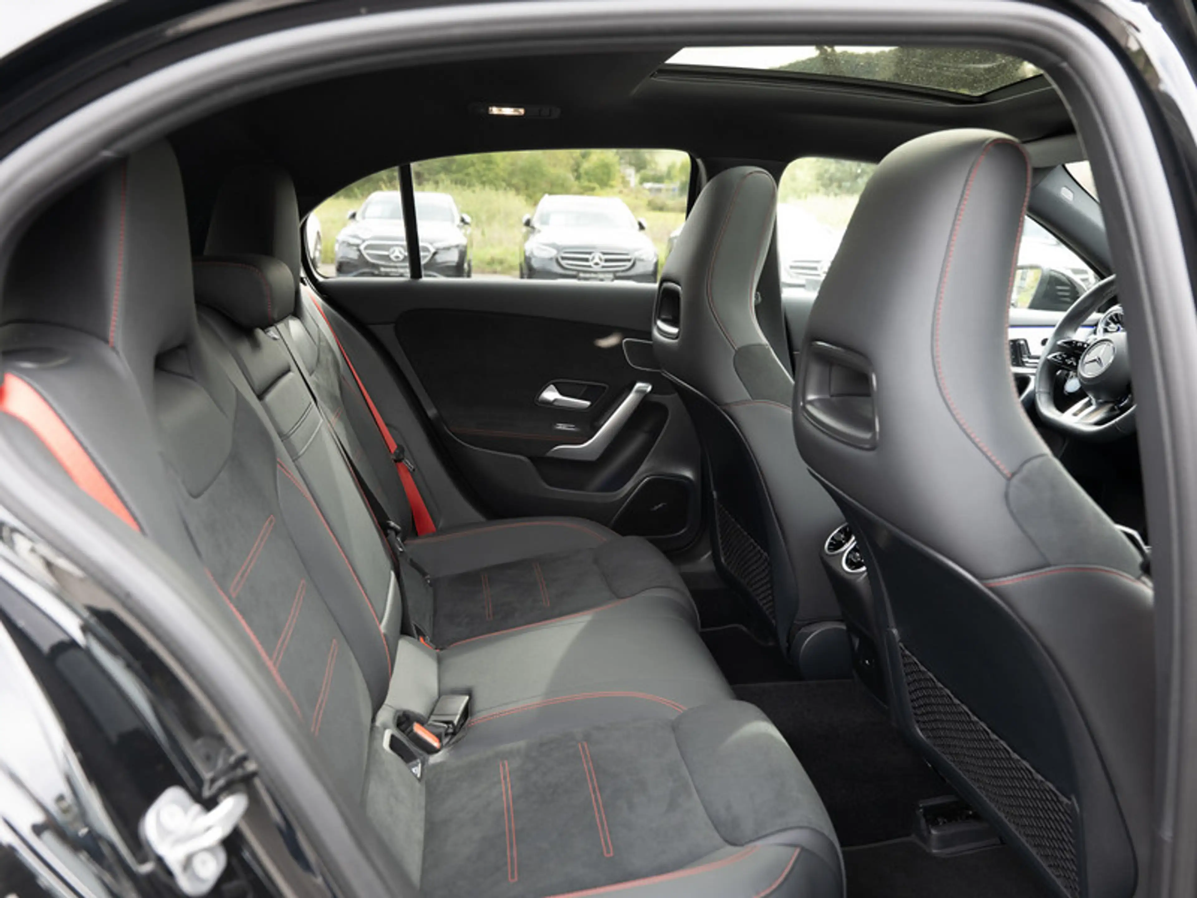 Mercedes-Benz A 45 AMG S 4M+ Prem.Plus/Aero/Pano/Night/360/HUD — photo 5