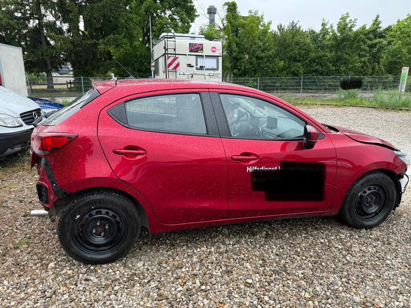 Mazda 2 Center-Line Rot - 1