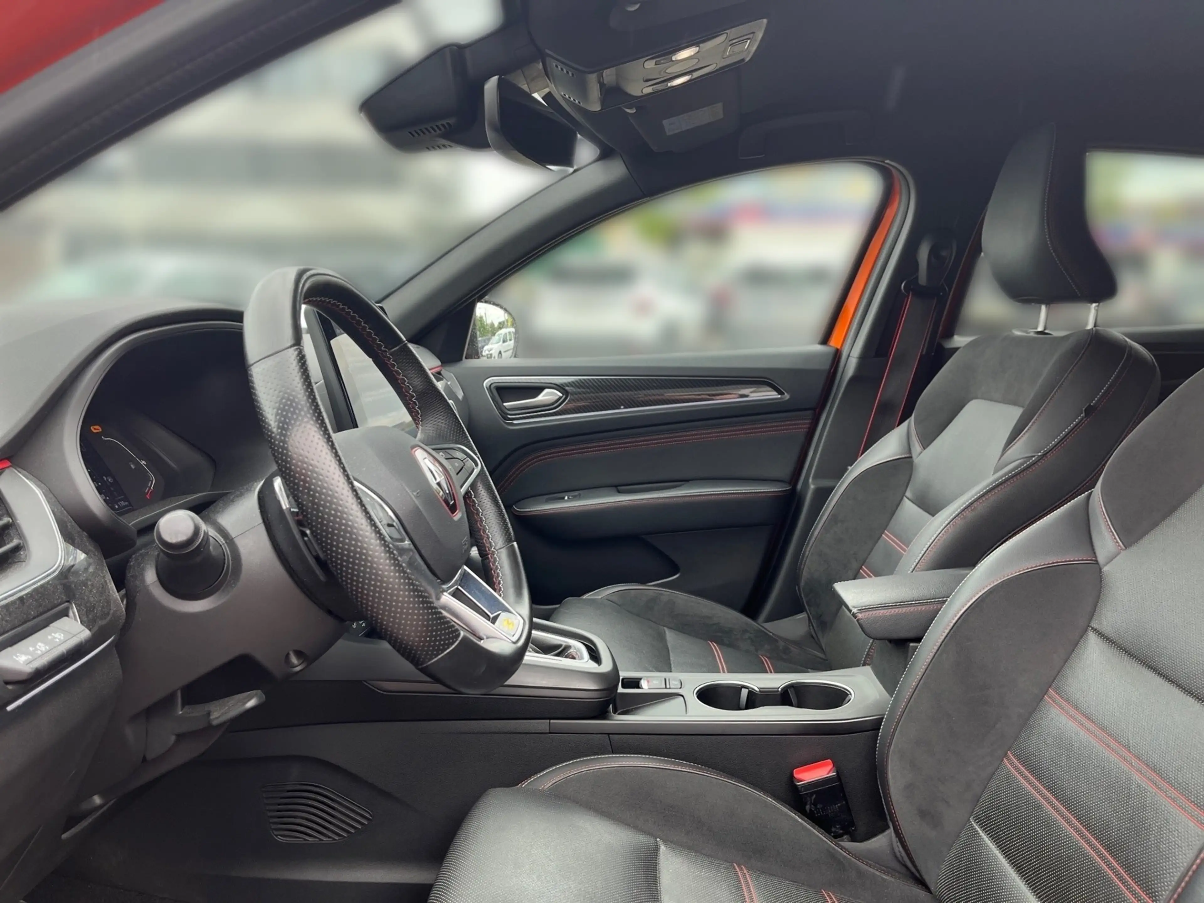 Renault Arkana R.S. LINE TCe 140 EDC — photo 7