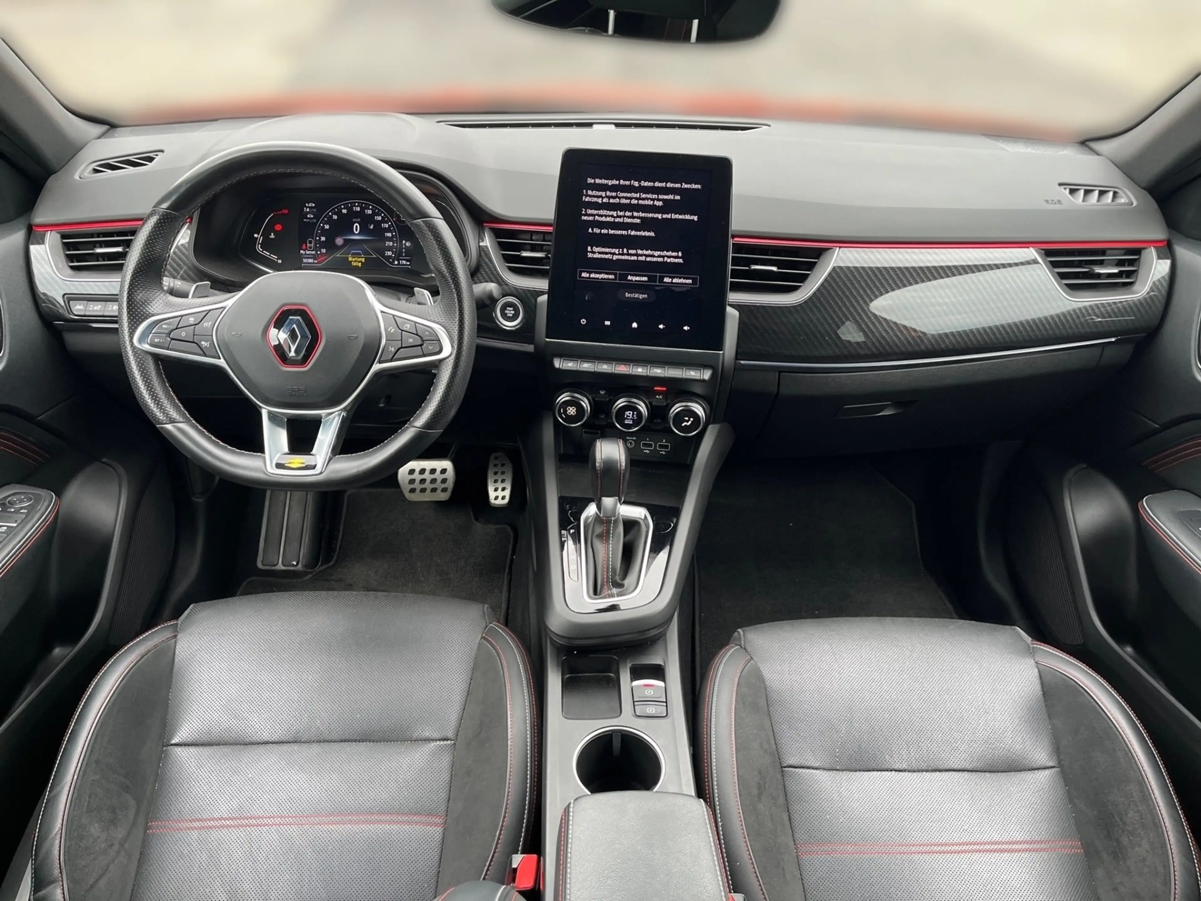 Renault Arkana R.S. LINE TCe 140 EDC — photo 10