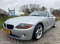 BMW Z4 Roadster 2.2i / 6 cilinder / Zeer netjes! / Inr mo Grijs - thumbnail 1