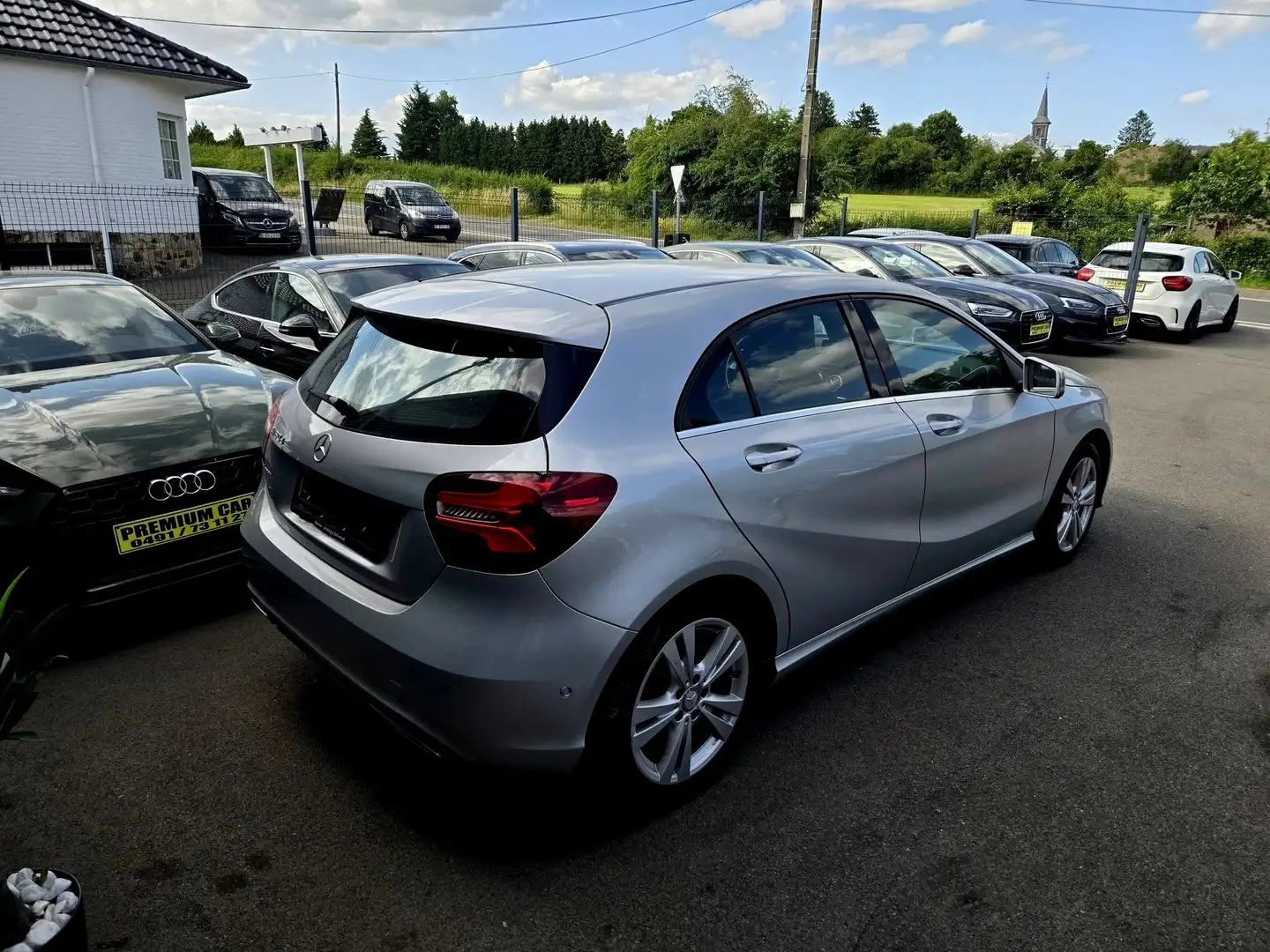Mercedes-Benz A 180 d Gris - 2